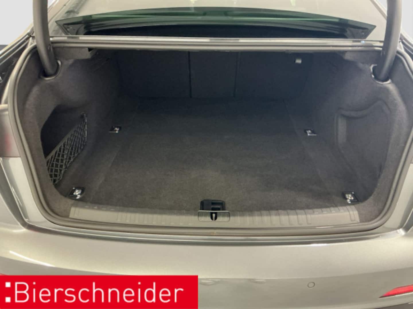 Bild über Audi S6 Limousine TDI quattro tiptronic - für weitere Informationen kontaktieren Sie den Audi Partner
