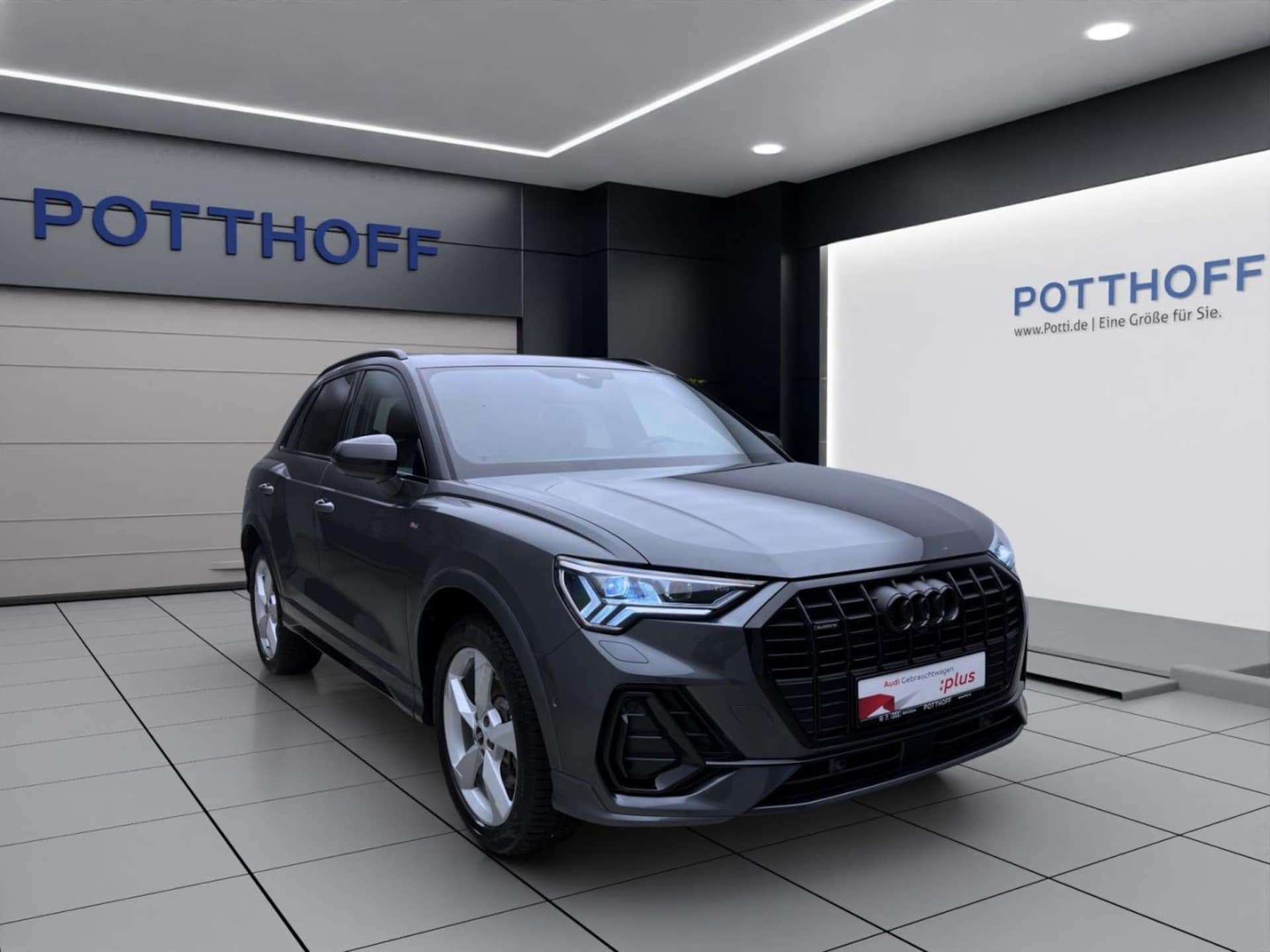 Audi Q3 SUV S line