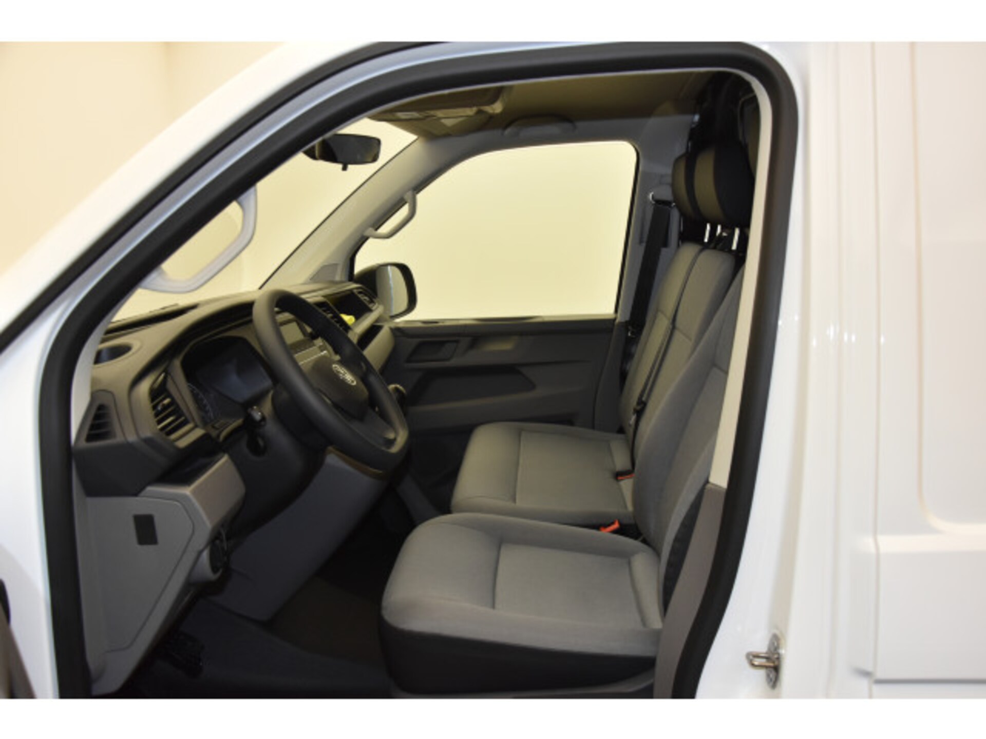 Volkswagen T6.1 Transporter Kasten kurzer Radstand