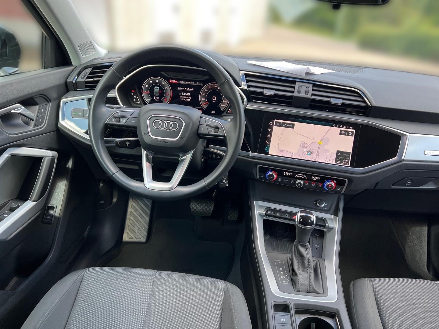 Bild über Audi Q3 Sportback S line 35 TFSI S tronic - für weitere Informationen kontaktieren Sie den Audi Partner