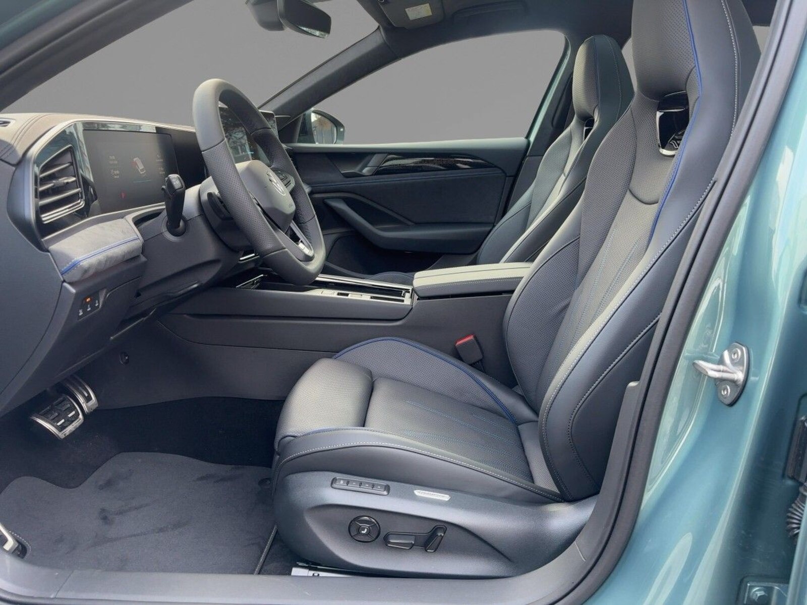 Volkswagen Passat – Bild 7