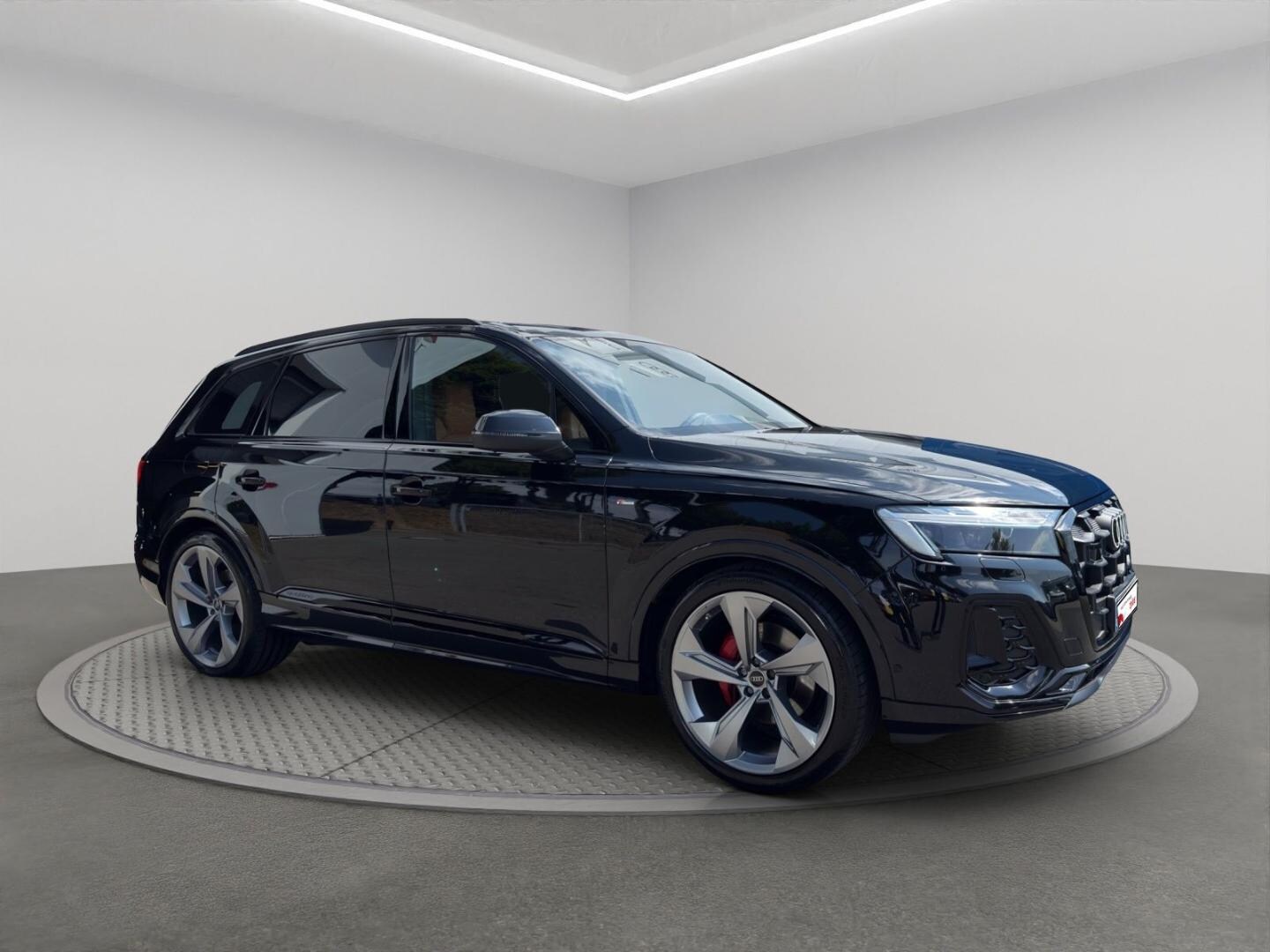 Bild über Audi Q7 SUV S line business TDI quattro 210 kW tiptronic - für weitere Informationen kontaktieren Sie den Audi Partner