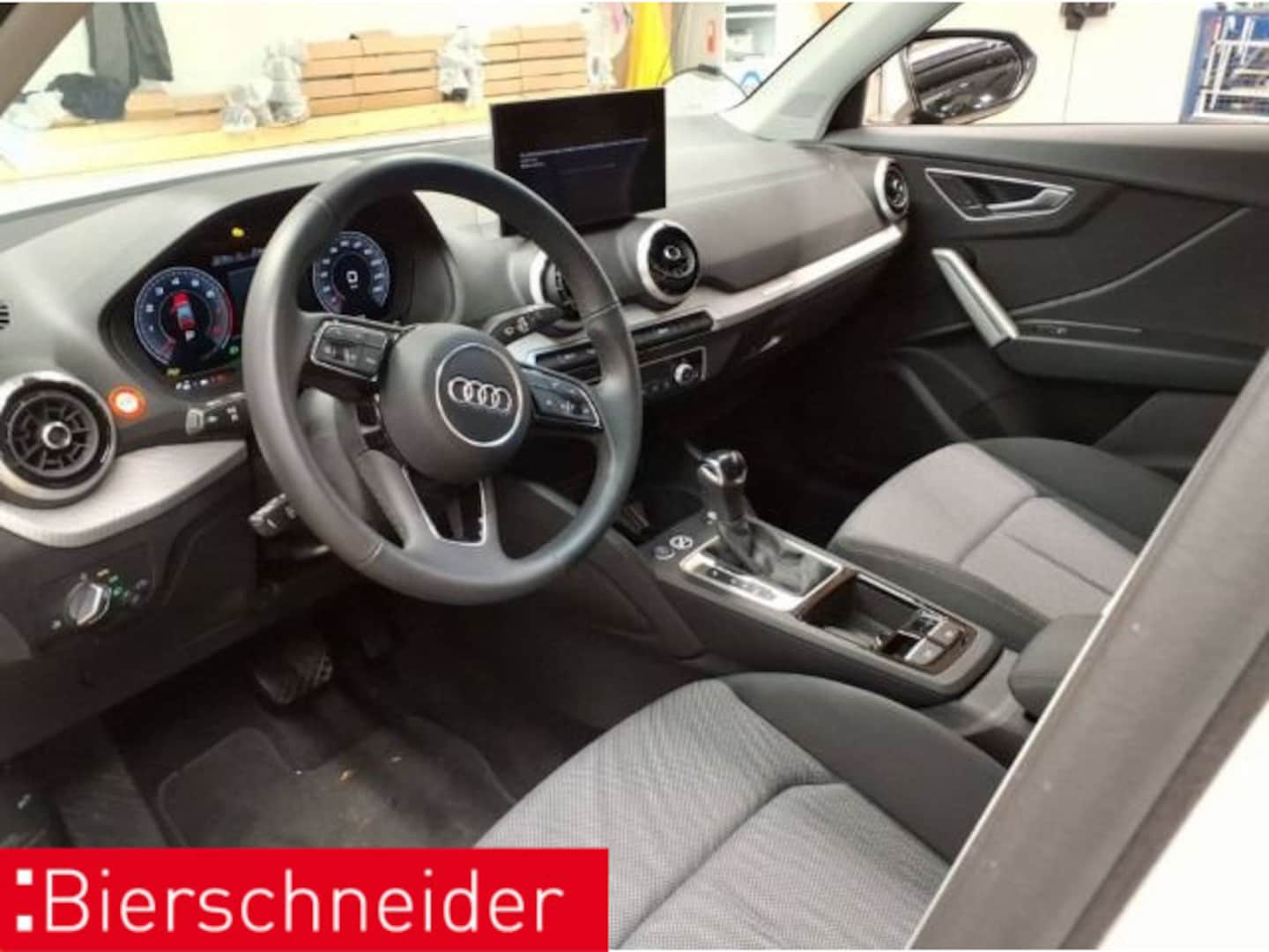 Bild über Audi Q2 advanced 40 TFSI quattro S tronic - für weitere Informationen kontaktieren Sie den Audi Partner