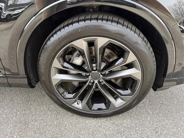 2026 Audi Q7 Premium Plus - Photo 25