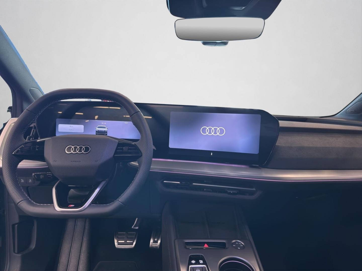 Bild über Audi Q4 SUV e-tron e-tron quattro performance 250 kW - für weitere Informationen kontaktieren Sie den Audi Partner