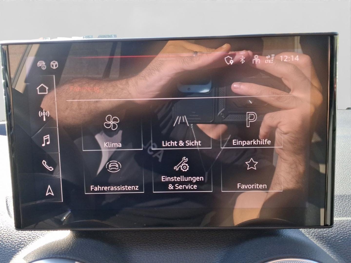 Bild über Audi Q2 S line 30 TFSI Schaltgetriebe - für weitere Informationen kontaktieren Sie den Audi Partner