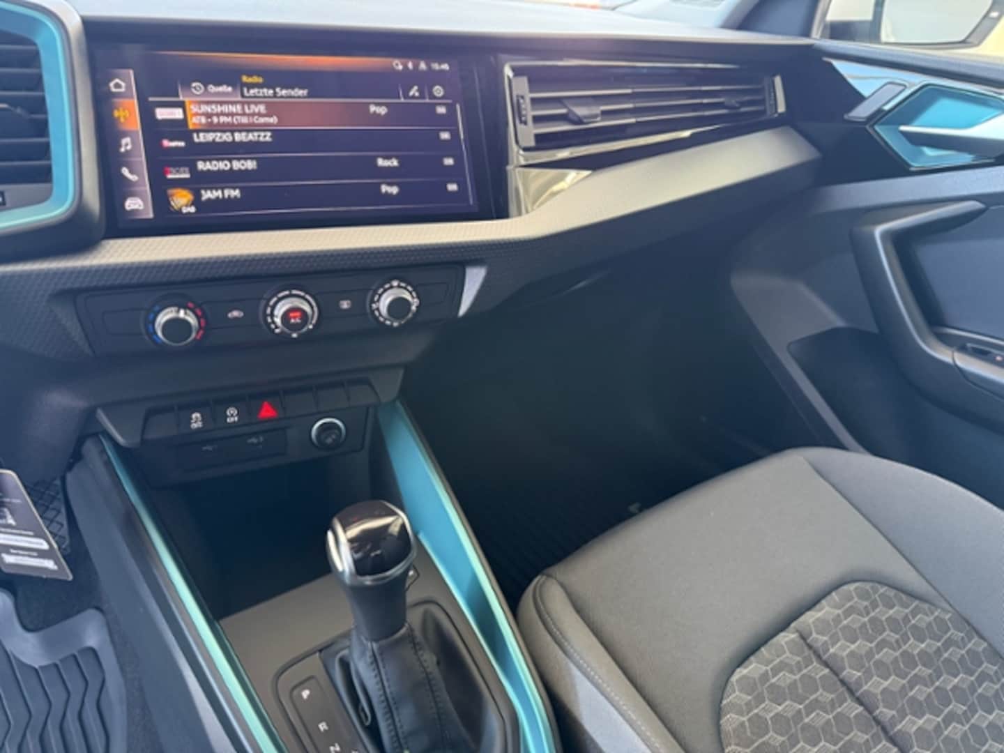Bild über Audi A1 Sportback 25 TFSI S tronic - für weitere Informationen kontaktieren Sie den Audi Partner