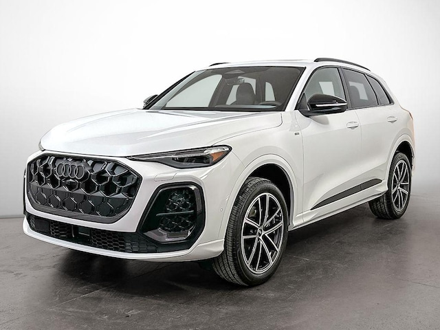 Photo of 2025 Audi Q5