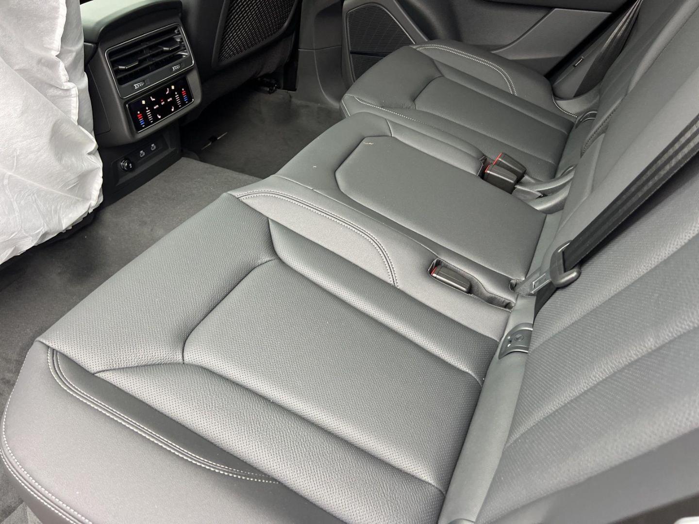 2026 Audi Q8 Premium Plus - Photo 13