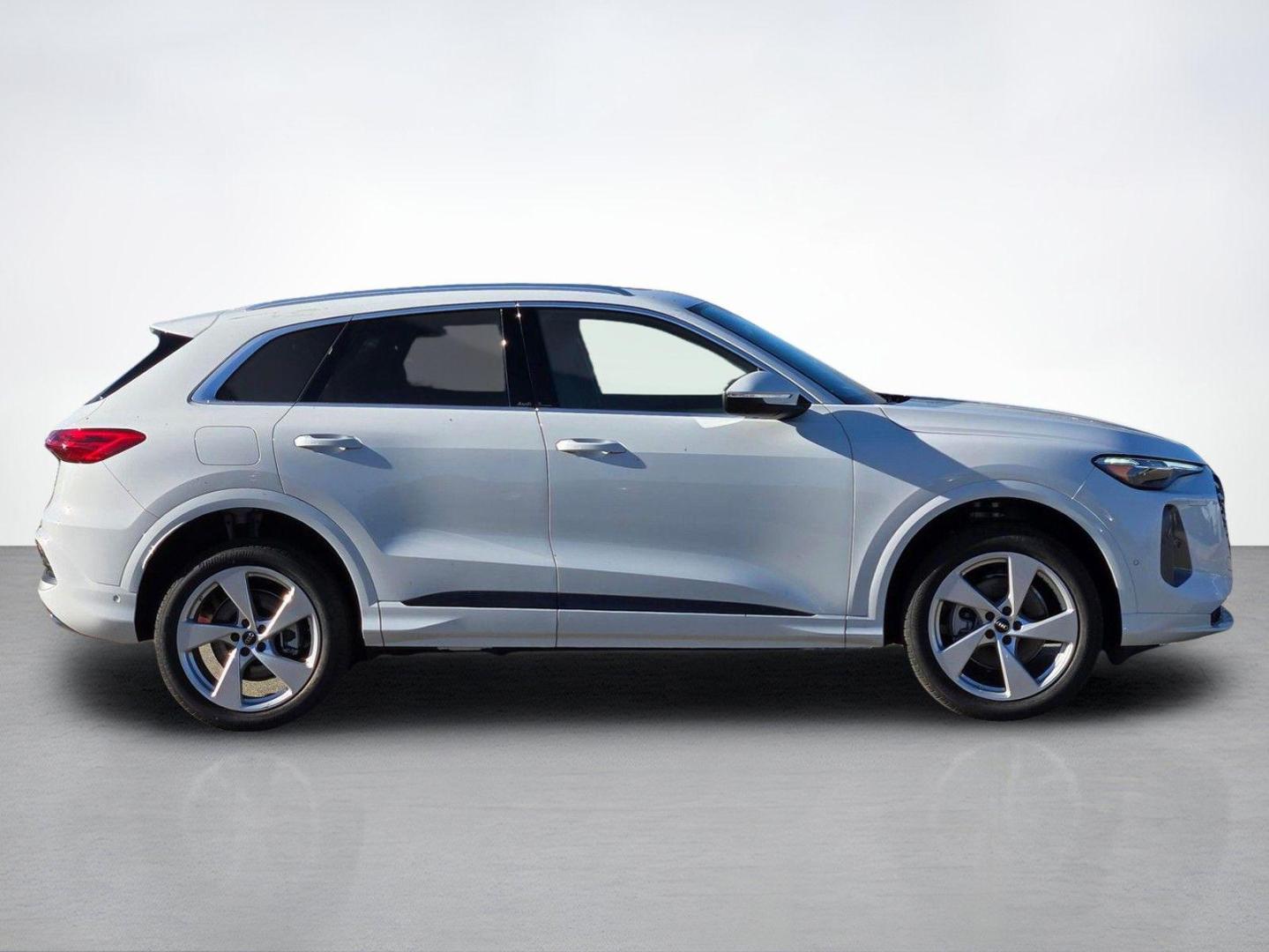 2025 Audi Q5 Premium Plus - Photo 7