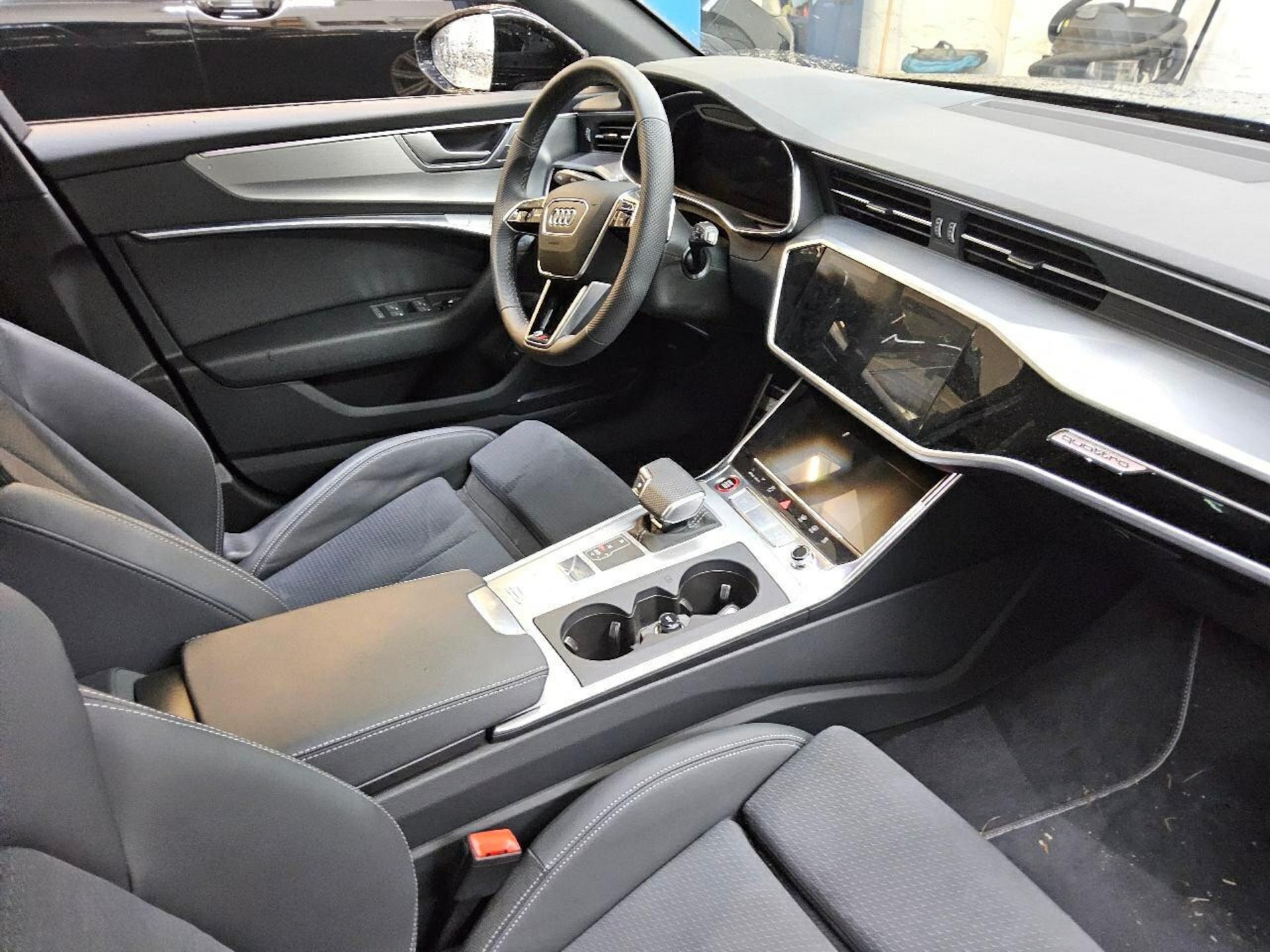 Audi S6 Avant