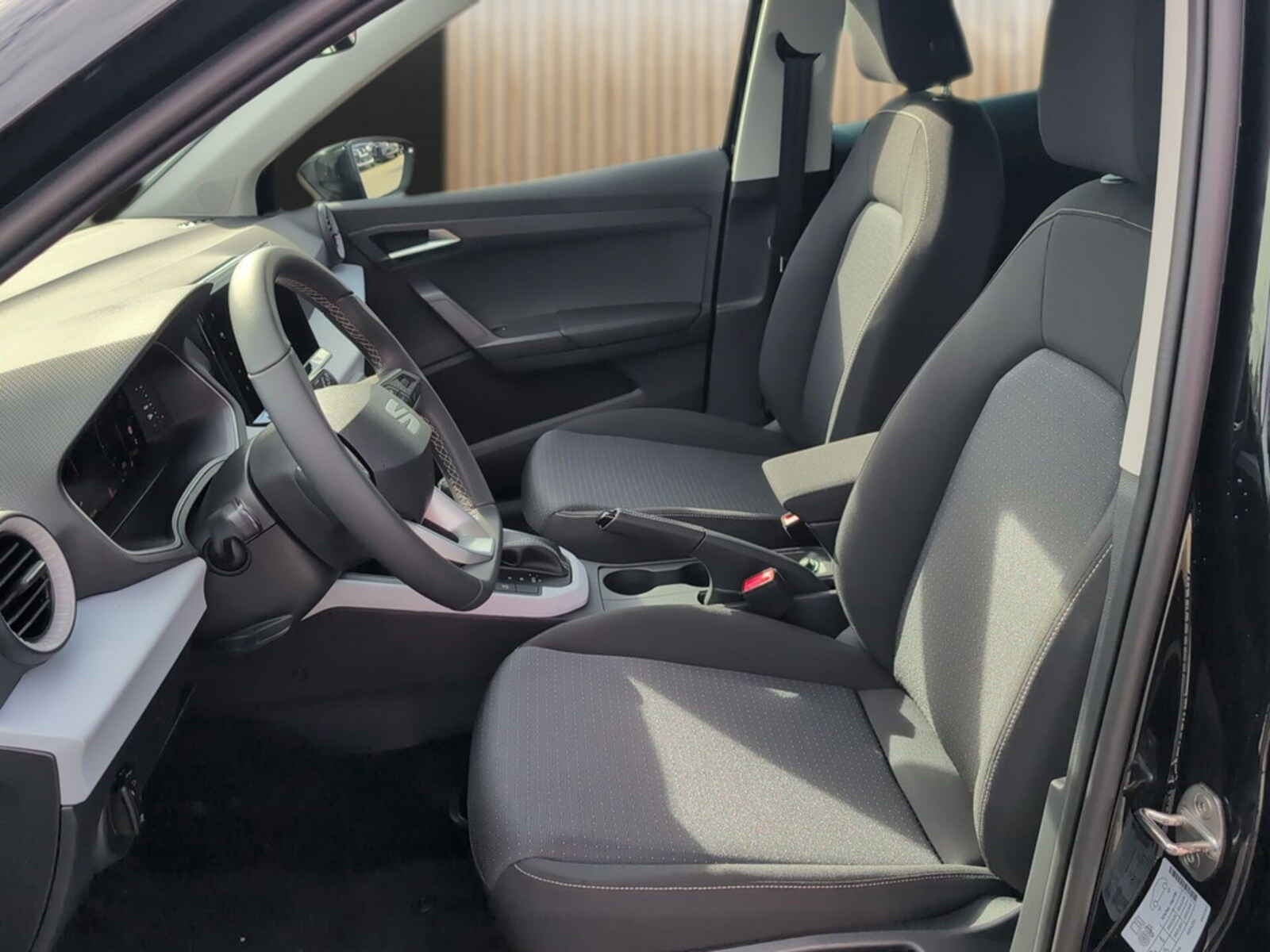 SEAT Arona – Bild 12