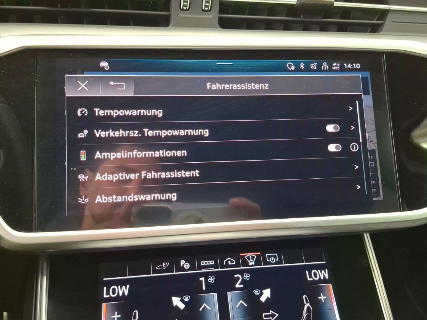 Bild über Audi A6 Avant TFSI e S line 50 TFSI e quattro S tronic - für weitere Informationen kontaktieren Sie den Audi Partner