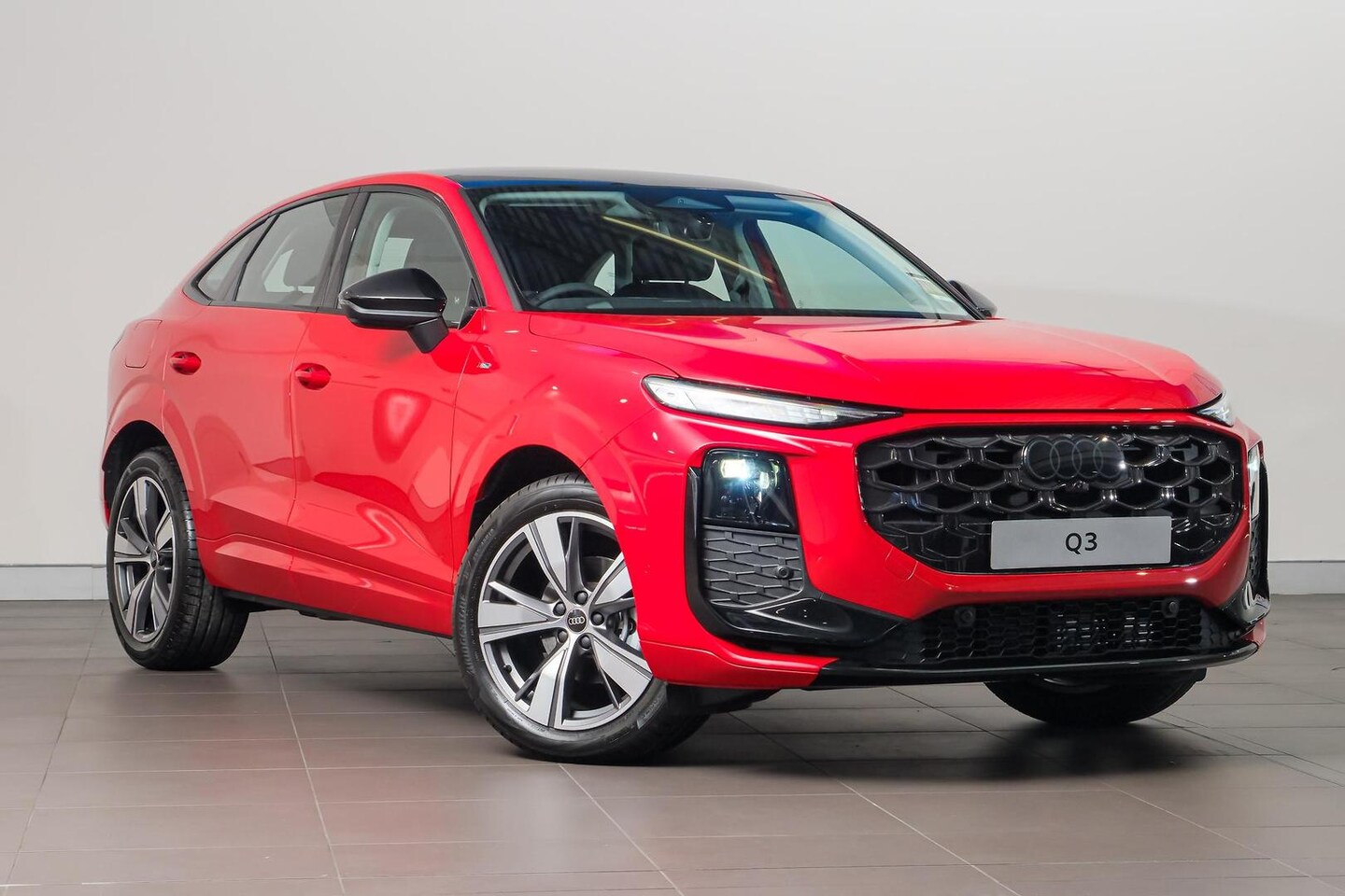 Image about Audi Q3 Sportback TFSI 110 kW