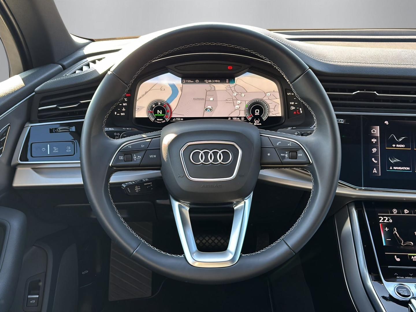 Bild über Audi Q7 SUV TDI quattro 210 kW tiptronic - für weitere Informationen kontaktieren Sie den Audi Partner