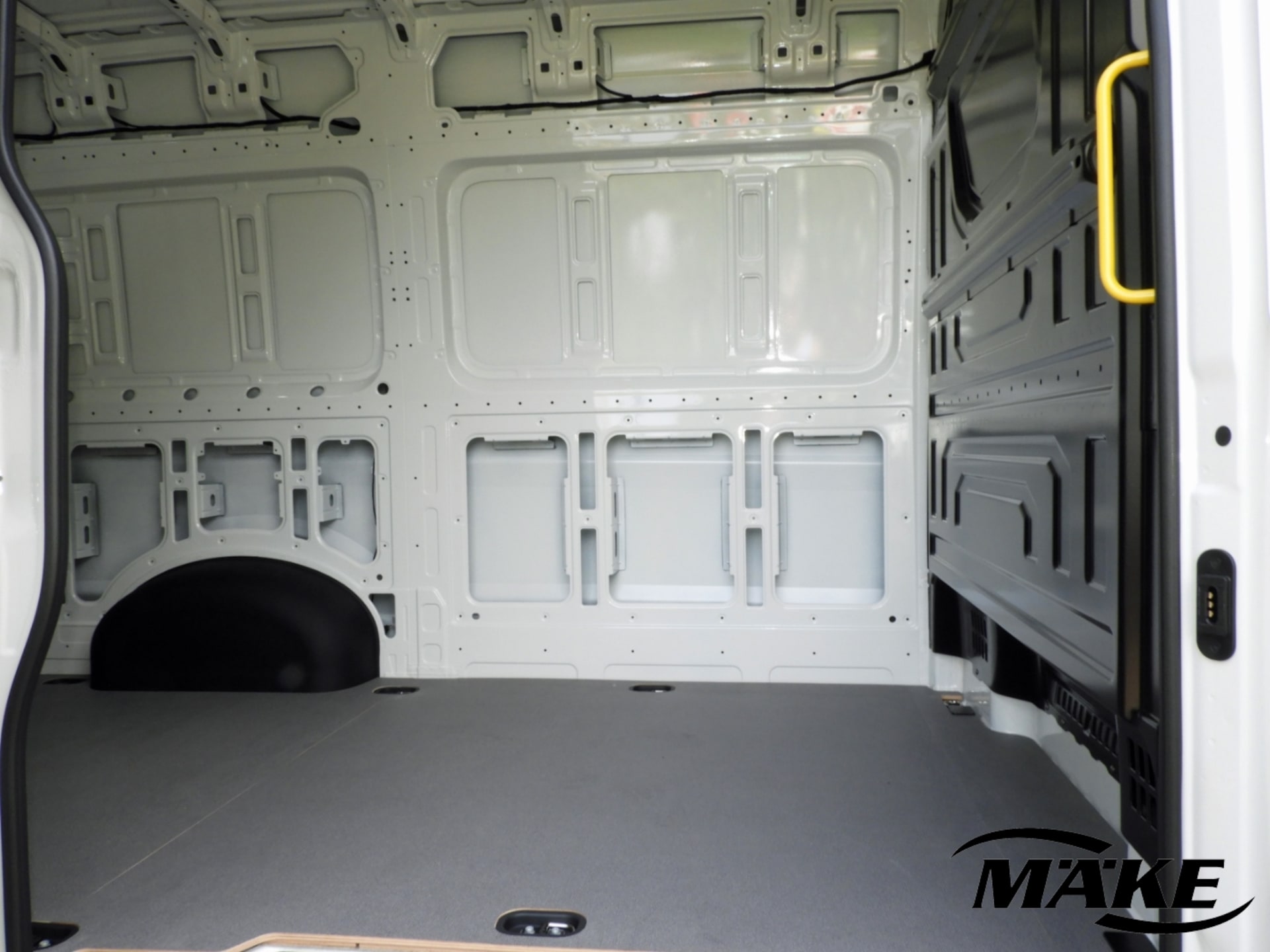 Volkswagen Crafter Kasten mittlerer Radstand