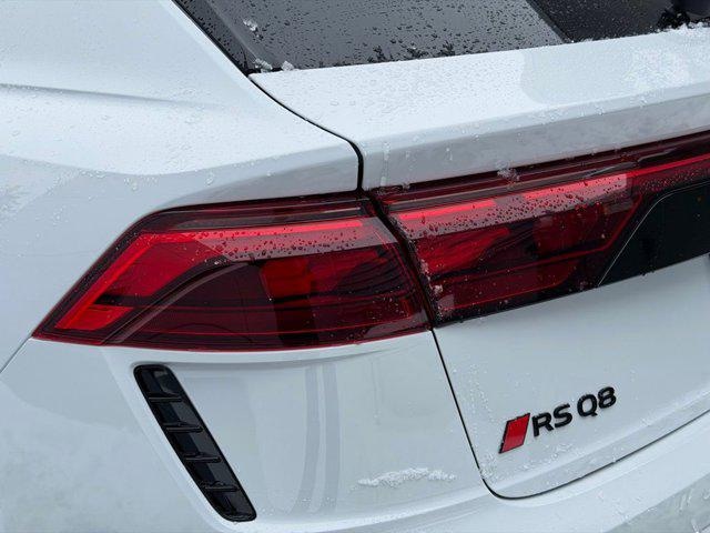 2026 Audi RS Q8 Base - Photo 10