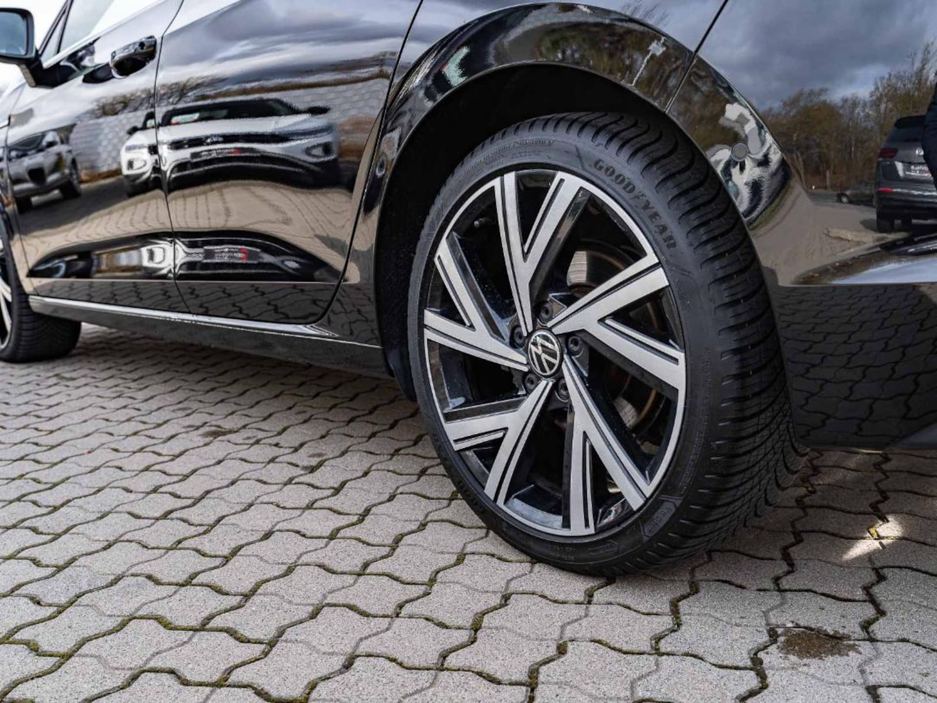 Volkswagen Golf Style