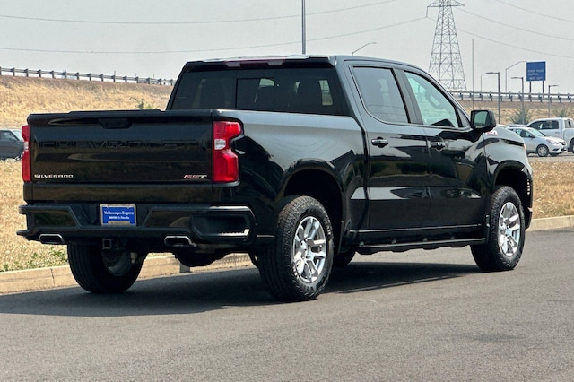 2024 Chevrolet Silverado