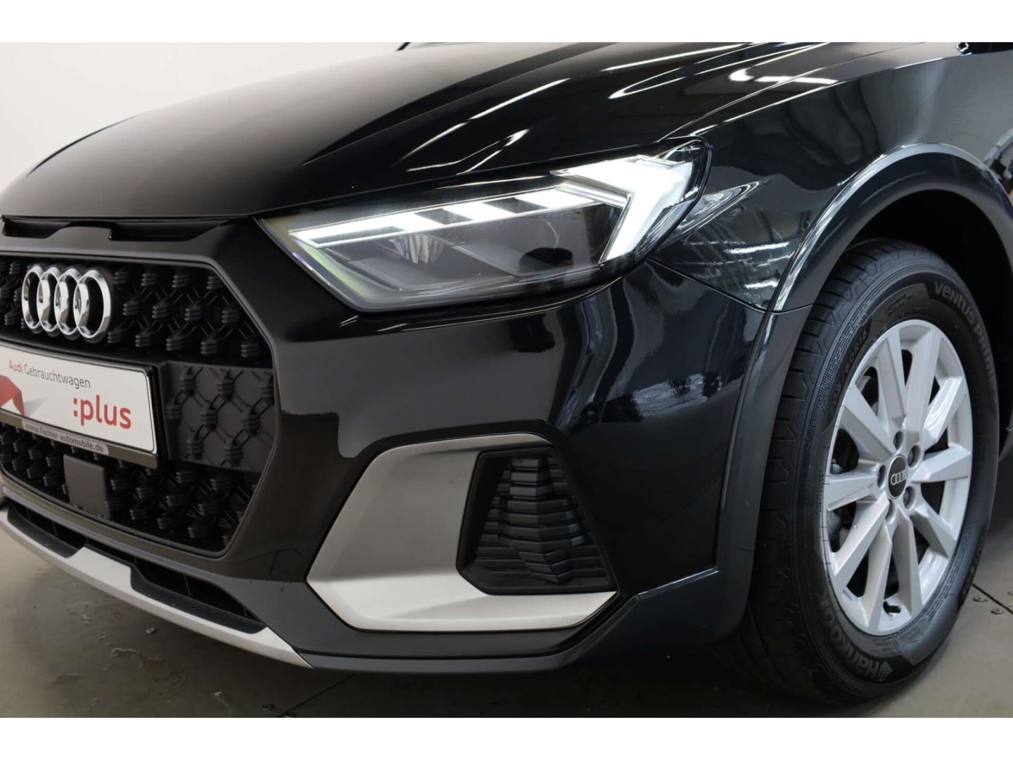 Bild über Audi A1 allstreet 30 TFSI Schaltgetriebe - für weitere Informationen kontaktieren Sie den Audi Partner