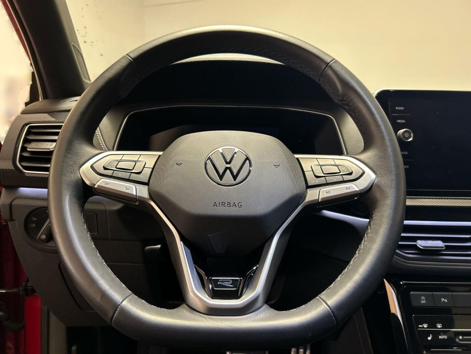 Volkswagen T-Cross – Bild 9