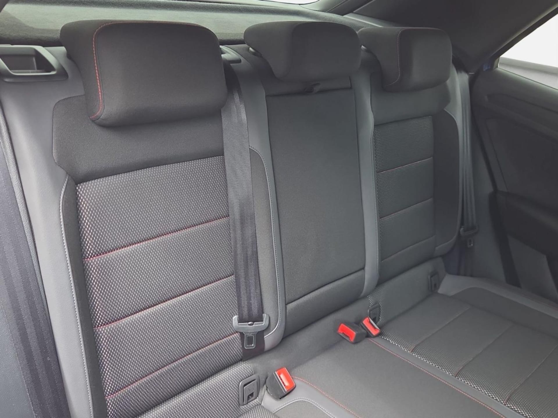 Volkswagen T-Roc Sport