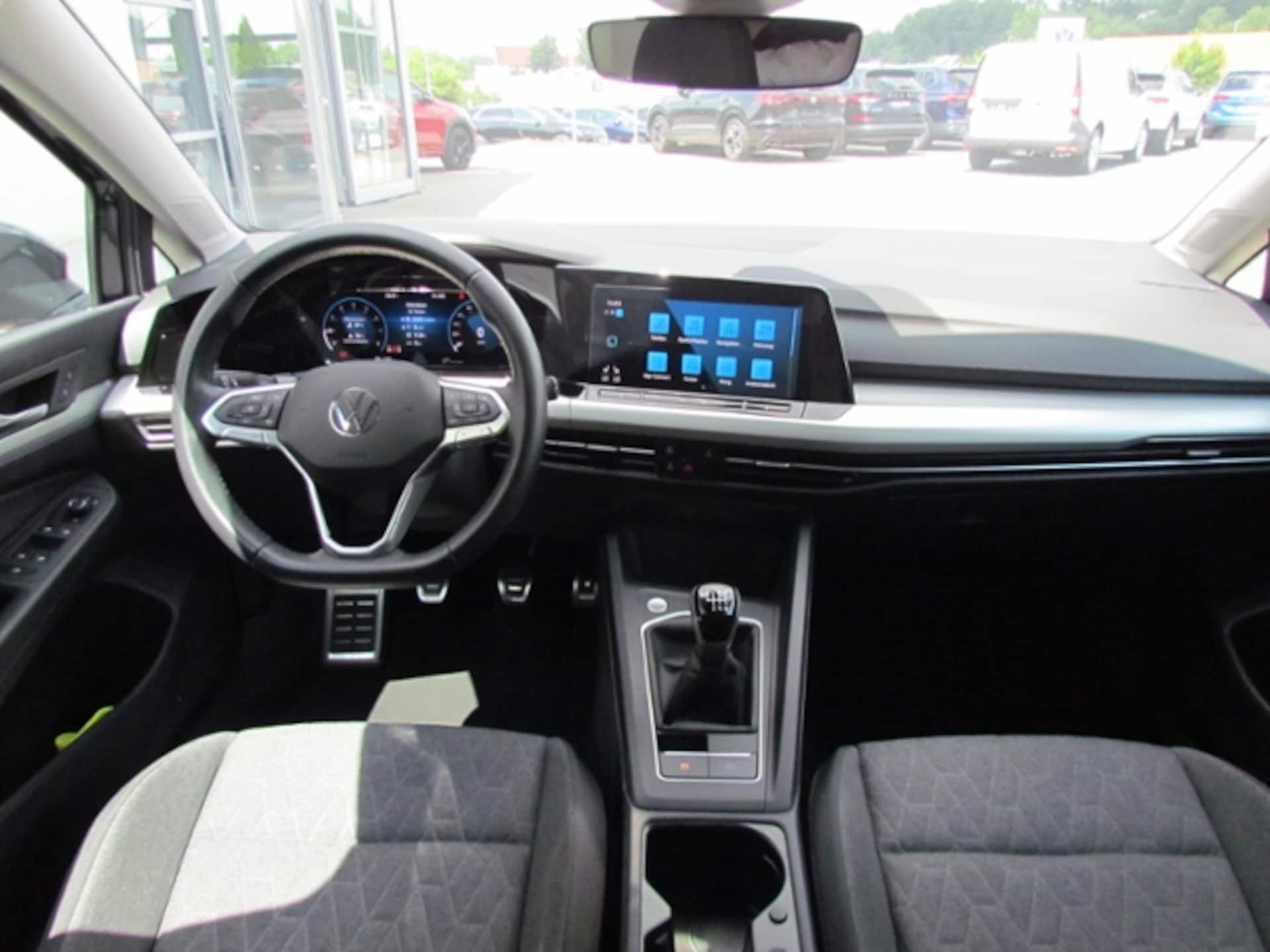 Volkswagen Golf MOVE