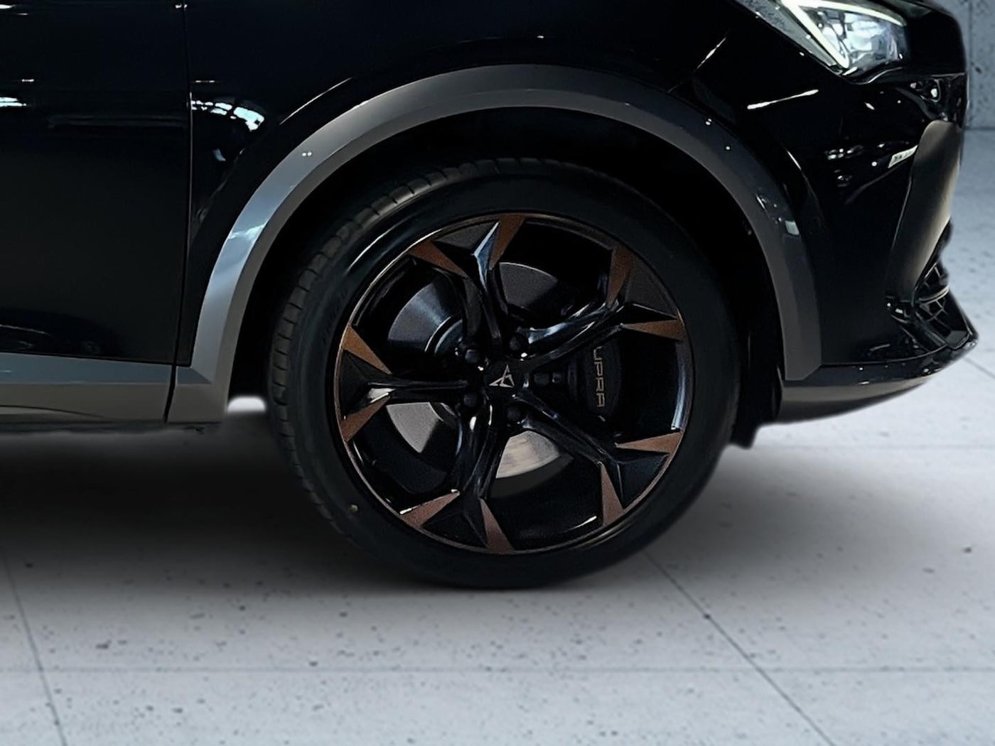 CUPRA Formentor 1.4 e-Hybrid VZ DSG 180 kW (245 CV) — photo 8