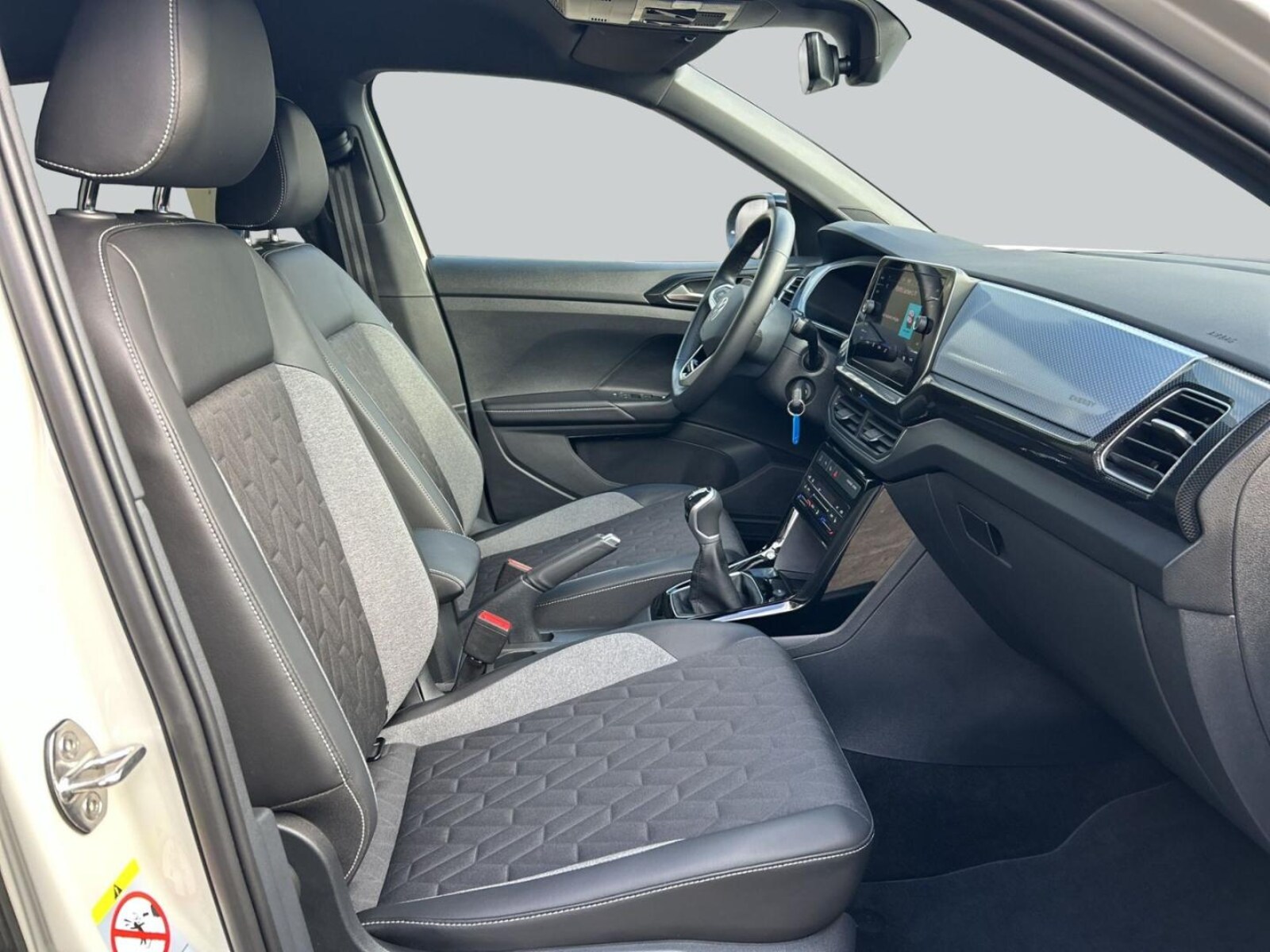 Volkswagen T-Cross – Bild 12