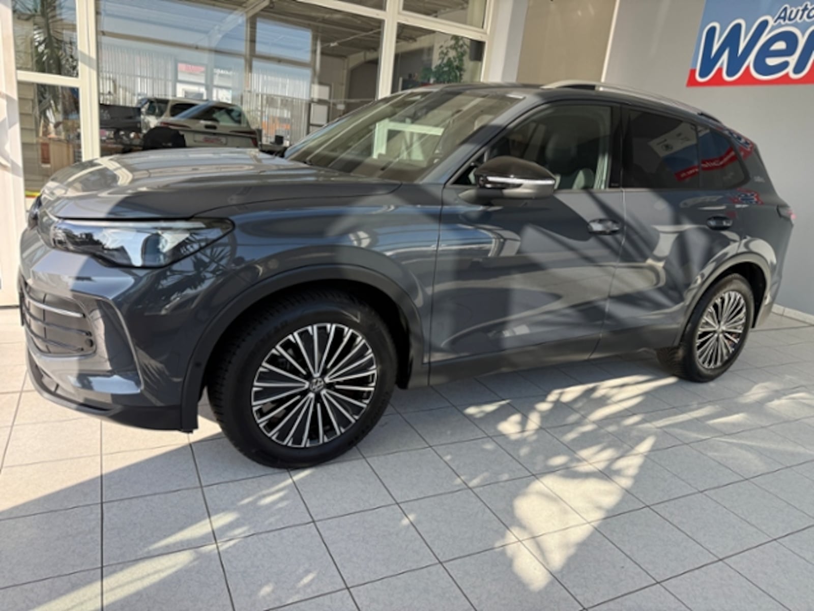 Volkswagen Tiguan – Bild 4