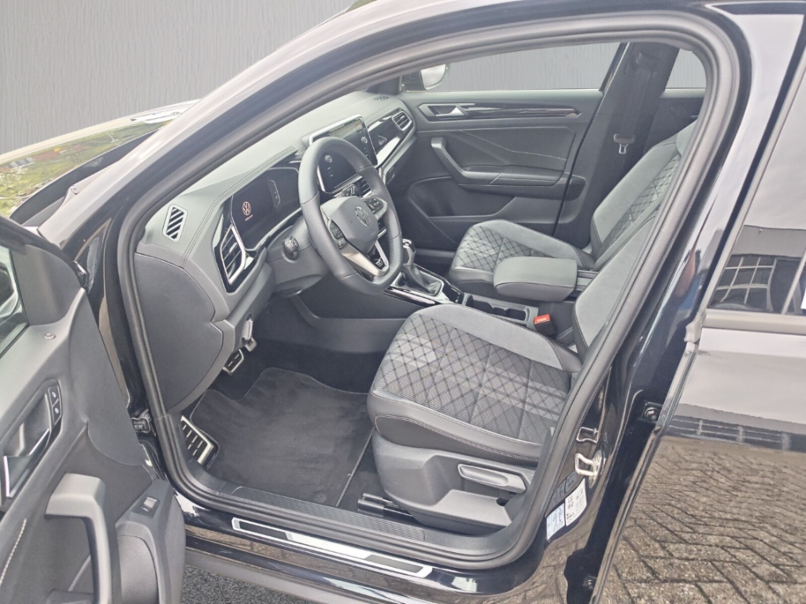 Volkswagen T-Roc – Bild 13