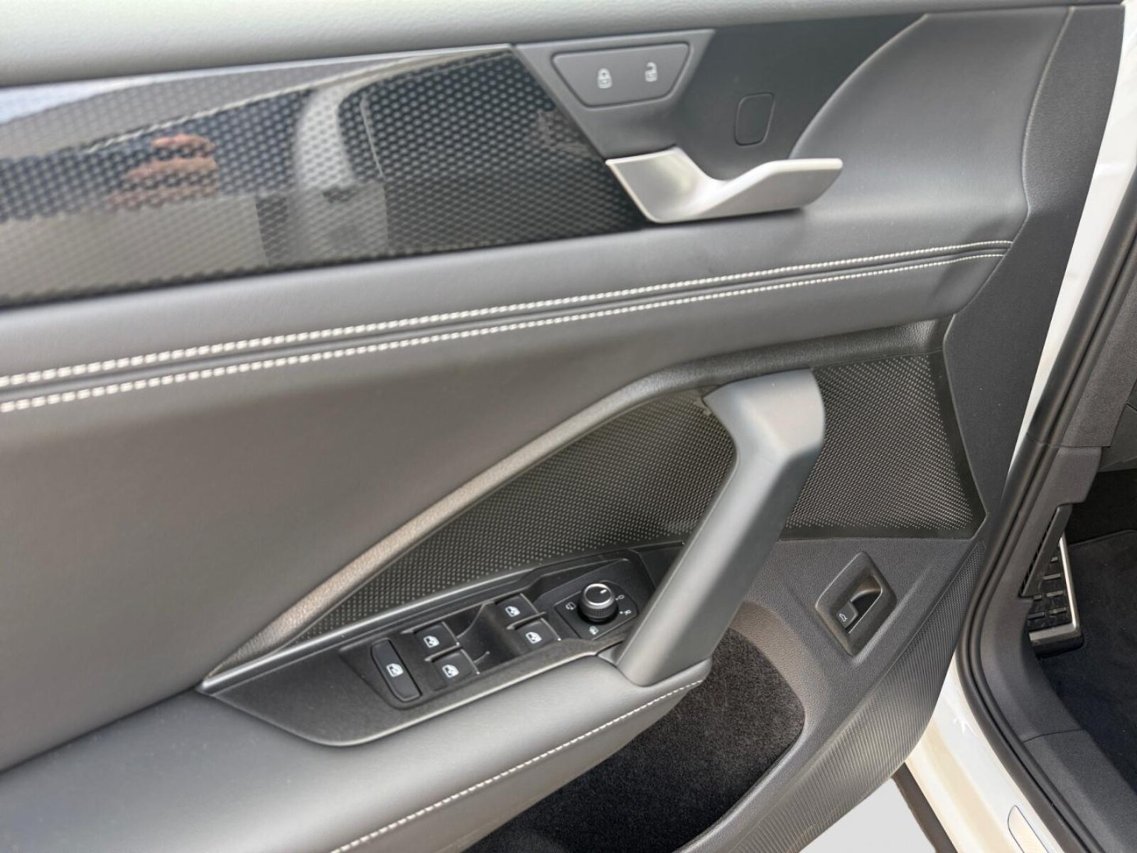 Volkswagen Tiguan – Bild 12