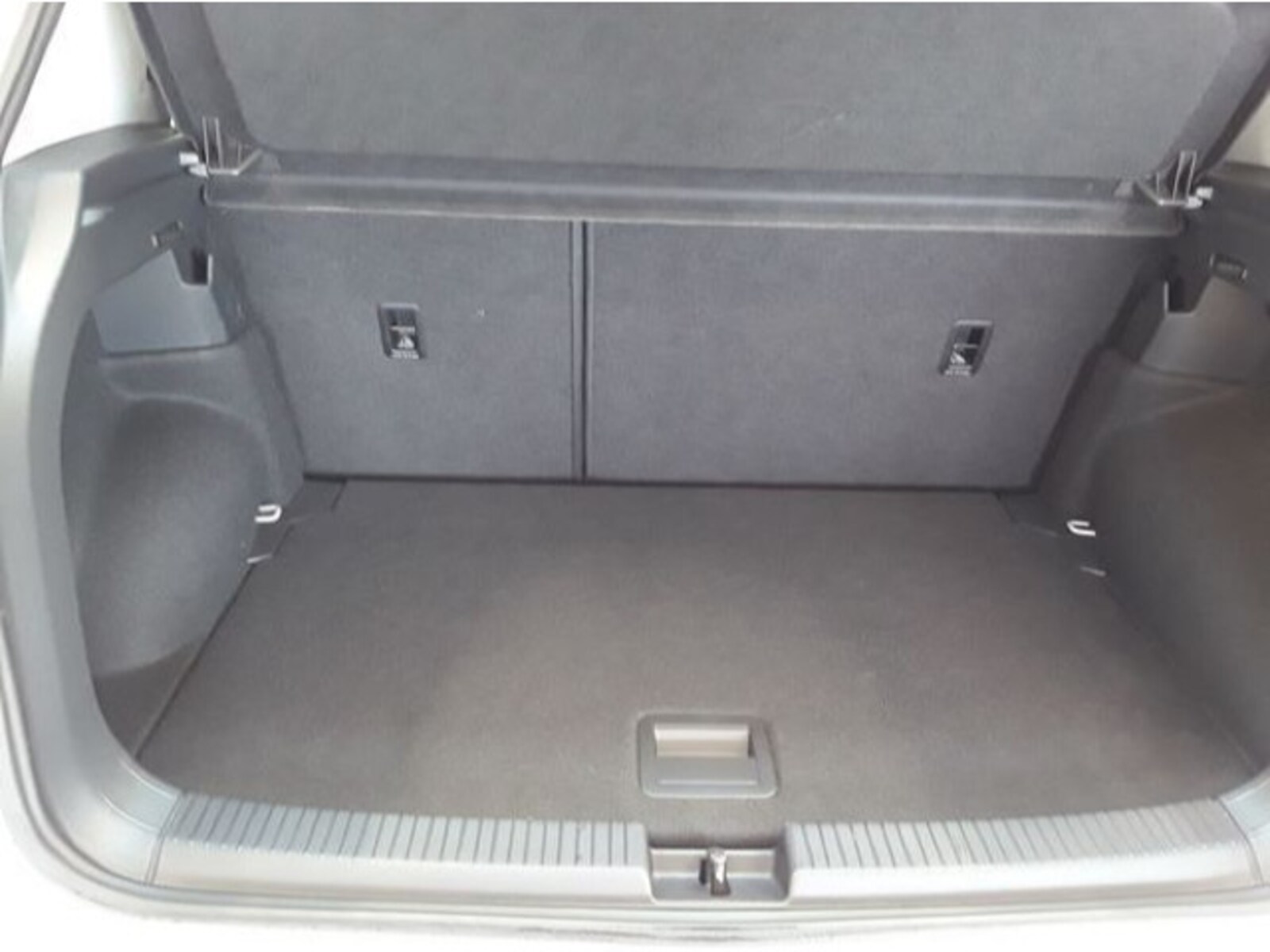 Volkswagen T-Cross – Bild 9