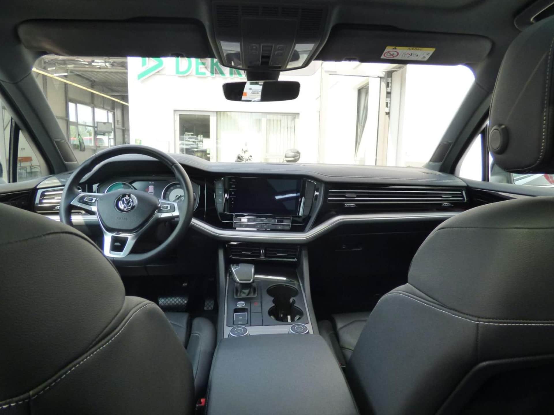 Volkswagen Touareg Basis-Modell