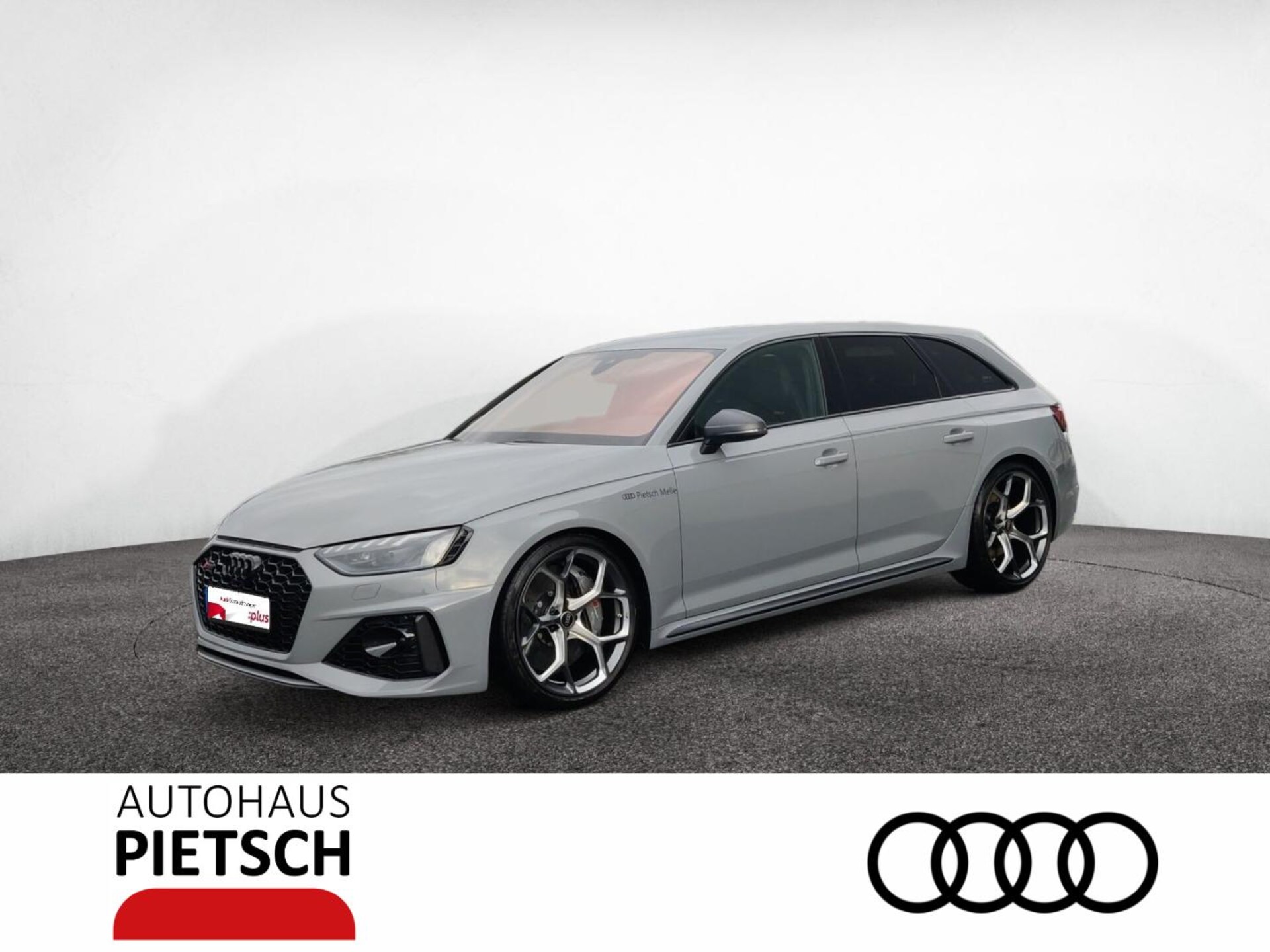 Audi RS 4 Avant