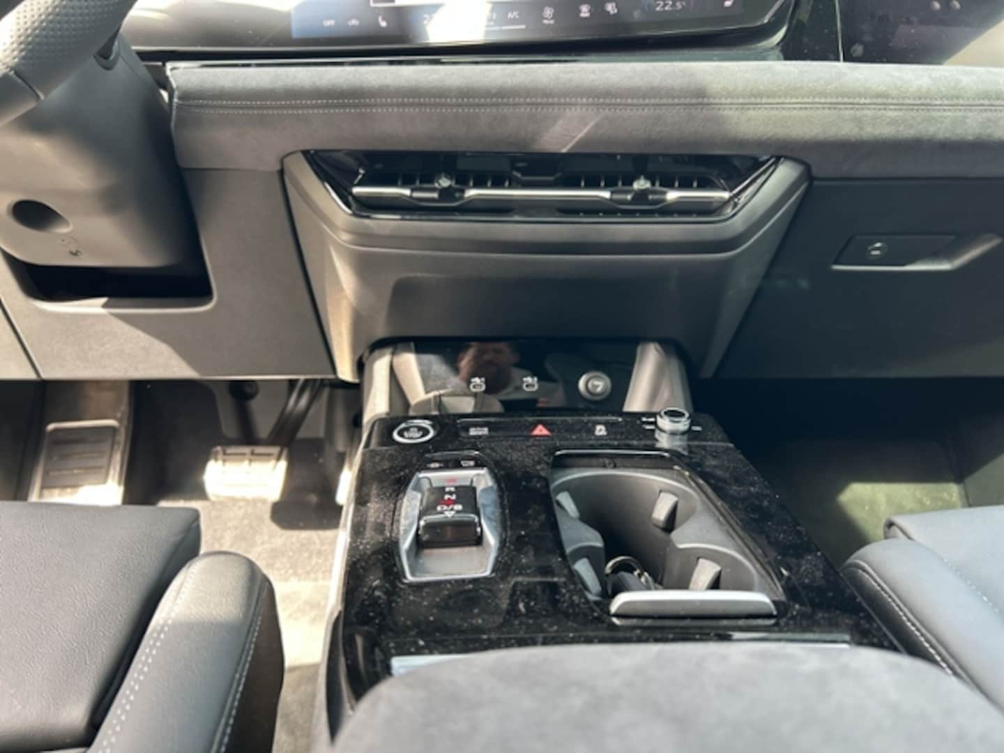 Bild über Audi Q6 SUV e-tron e-tron performance - für weitere Informationen kontaktieren Sie den Audi Partner