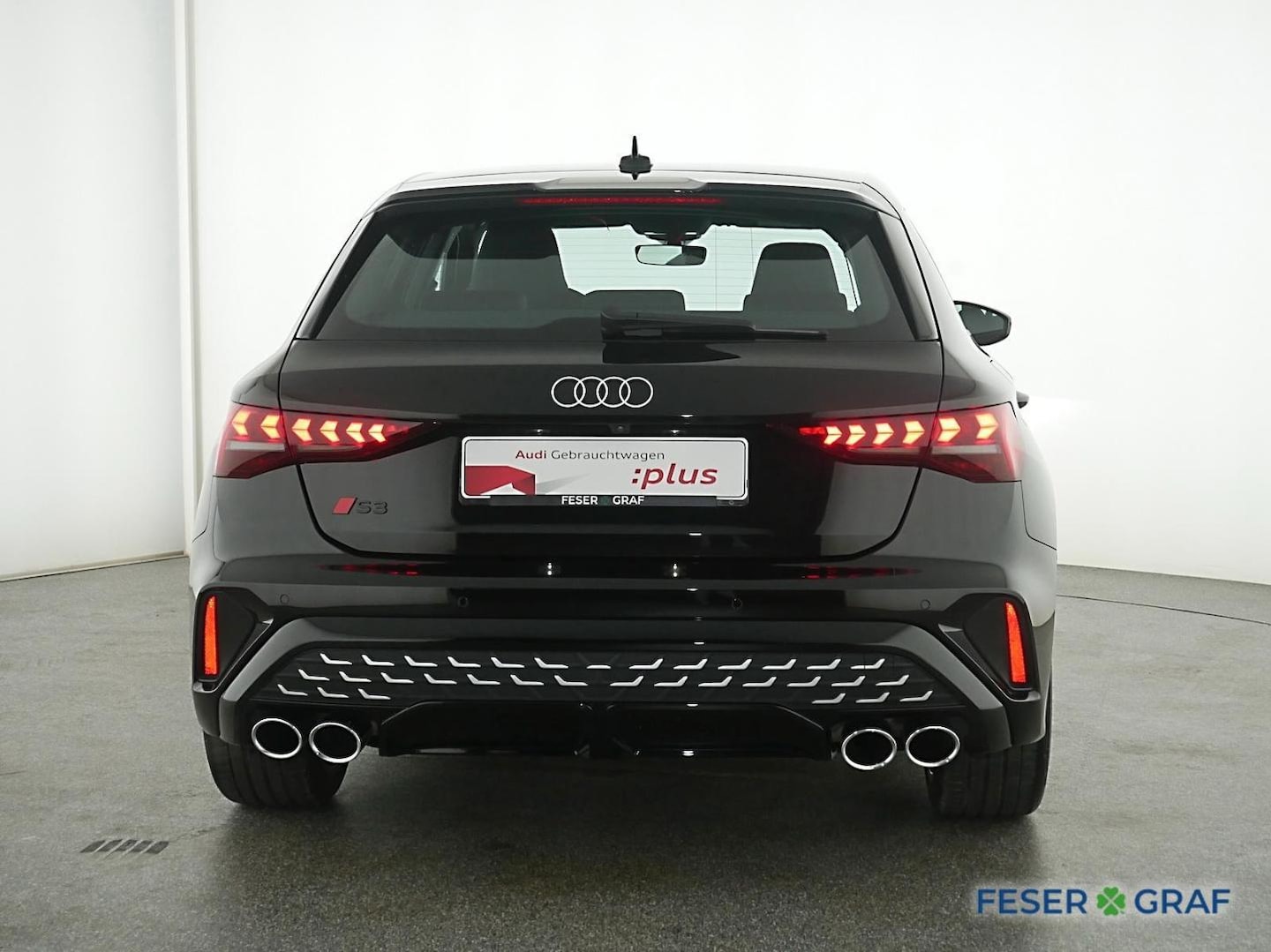 Bild über Audi S3 Sportback TFSI quattro S tronic - für weitere Informationen kontaktieren Sie den Audi Partner