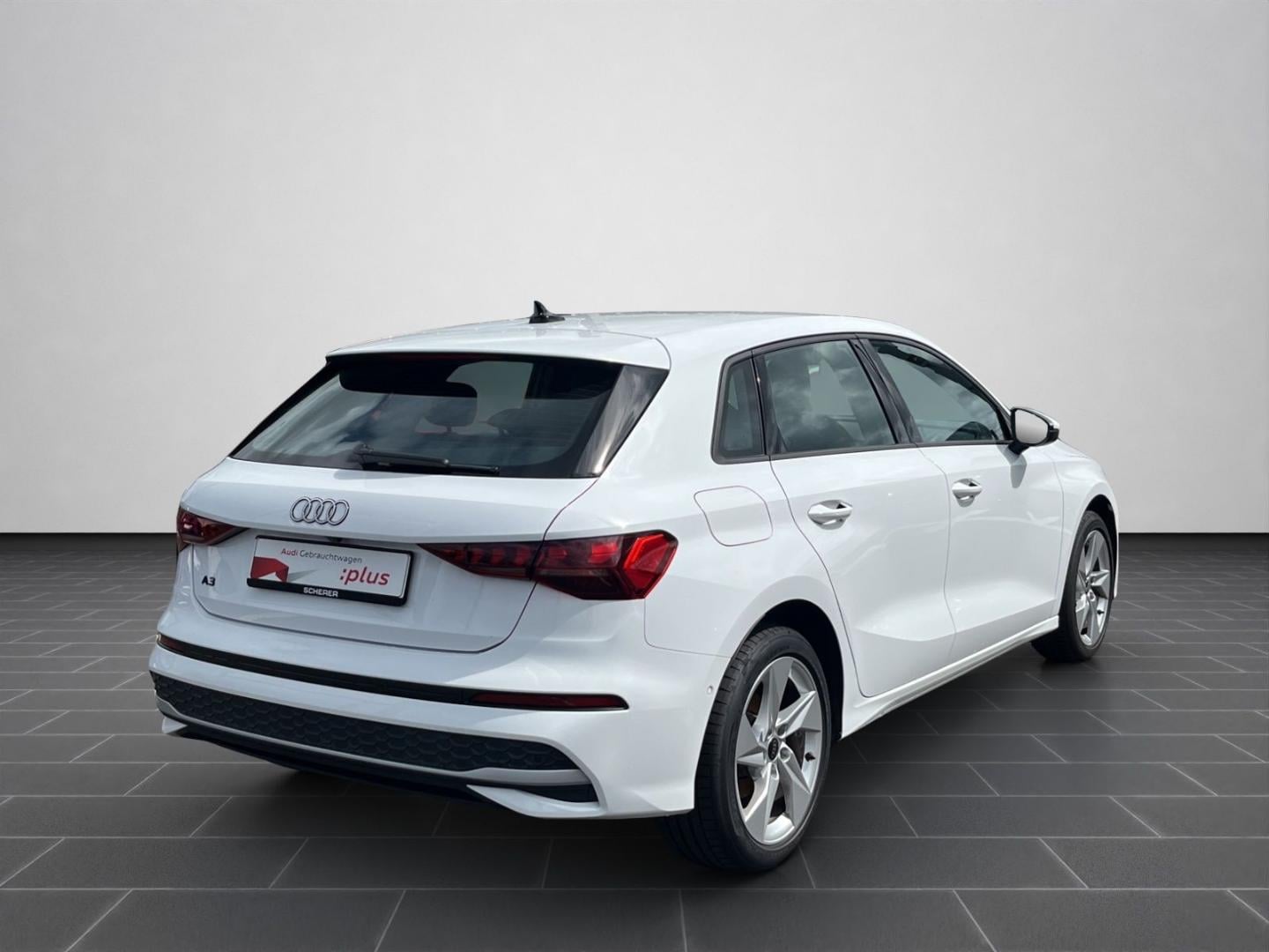 Bild über Audi A3 Sportback 35 TFSI S tronic - für weitere Informationen kontaktieren Sie den Audi Partner