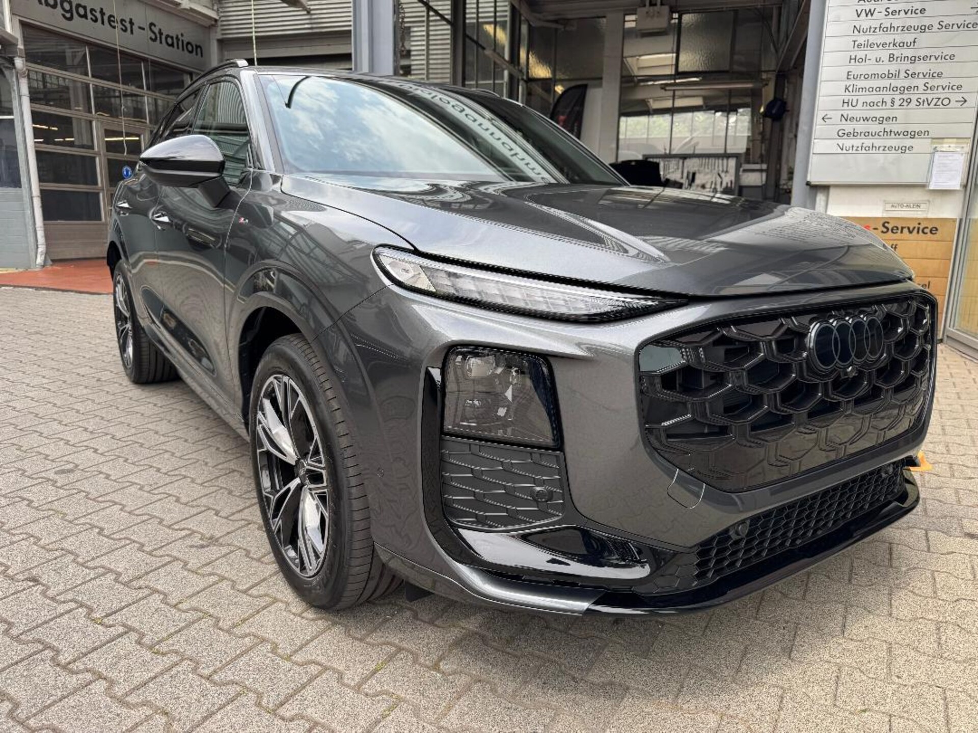 Audi Q3 SUV