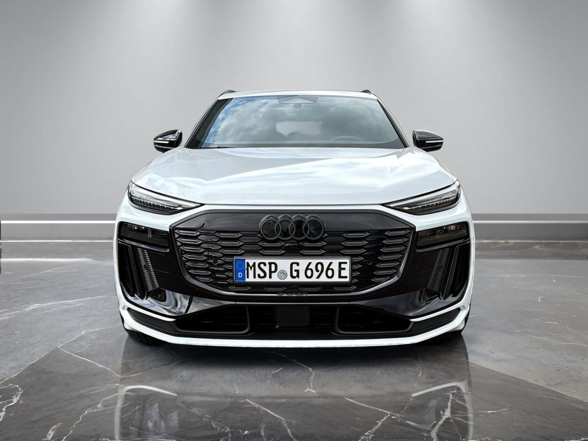 Audi Q6 SUV e-tron