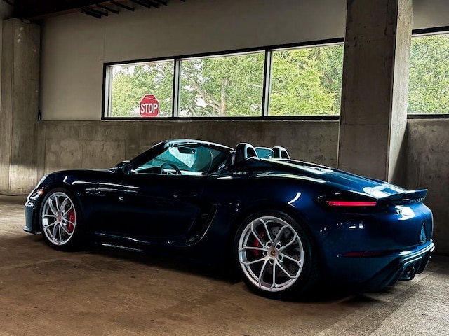 2022 Porsche 718 Spyder