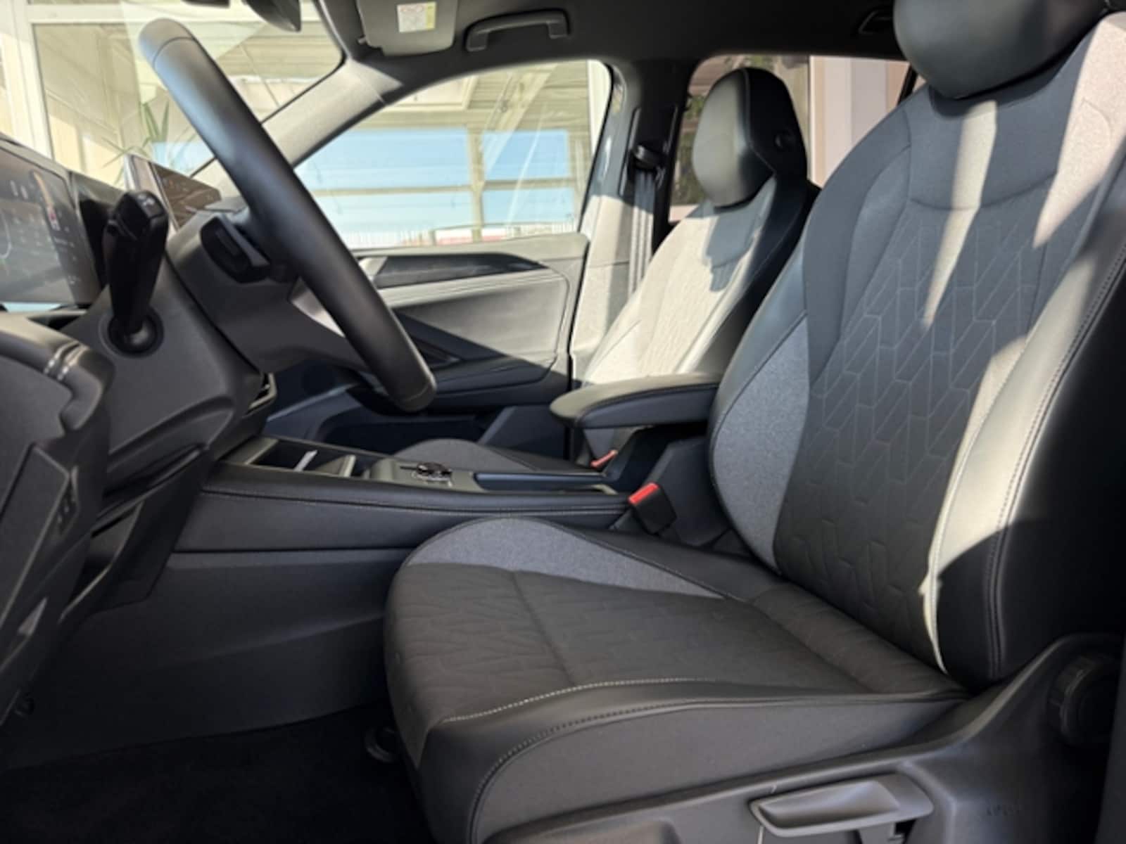 Volkswagen Tiguan – Bild 11