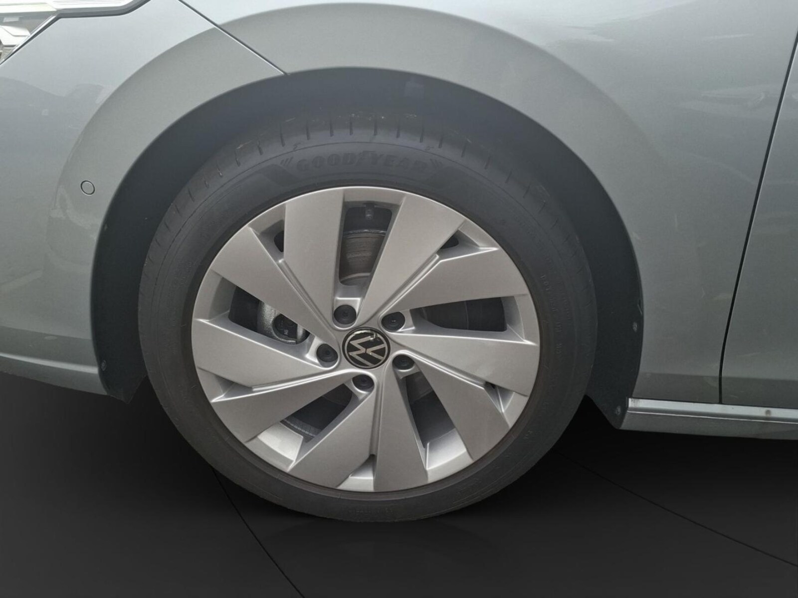 Volkswagen Golf Variant – Bild 3