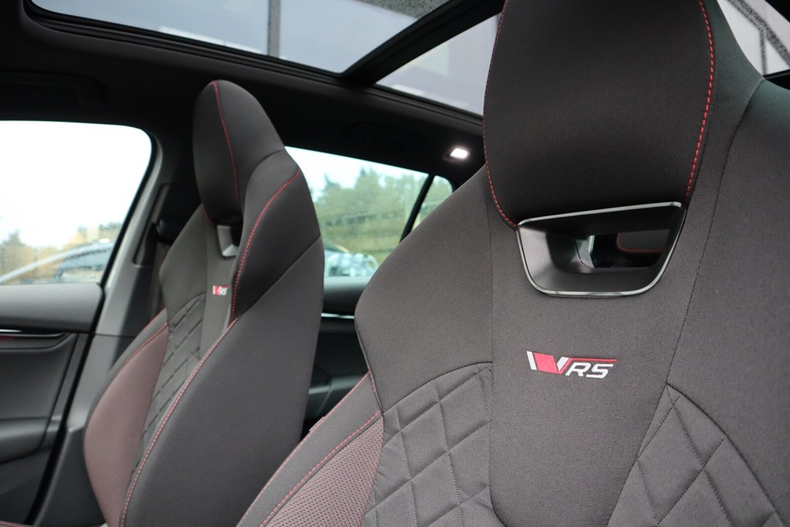 Škoda Octavia Combi – Bild 13