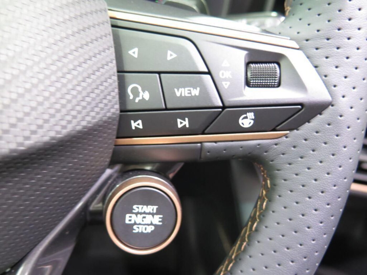 CUPRA Formentor 1.5 TSI e-Hybrid DSG 150 kW (204 CV) — photo 10