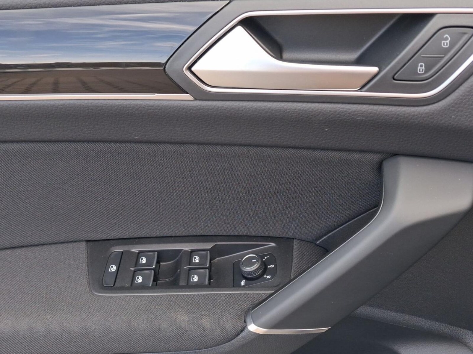Volkswagen Touran – Bild 8