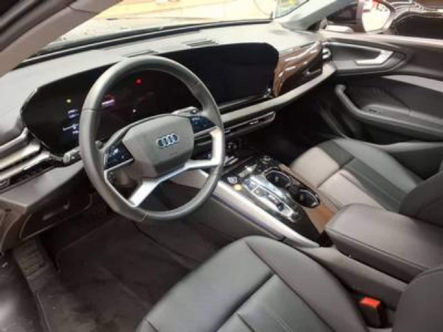 Bild über Audi A5 Avant TDI 150 kW S tronic - für weitere Informationen kontaktieren Sie den Audi Partner