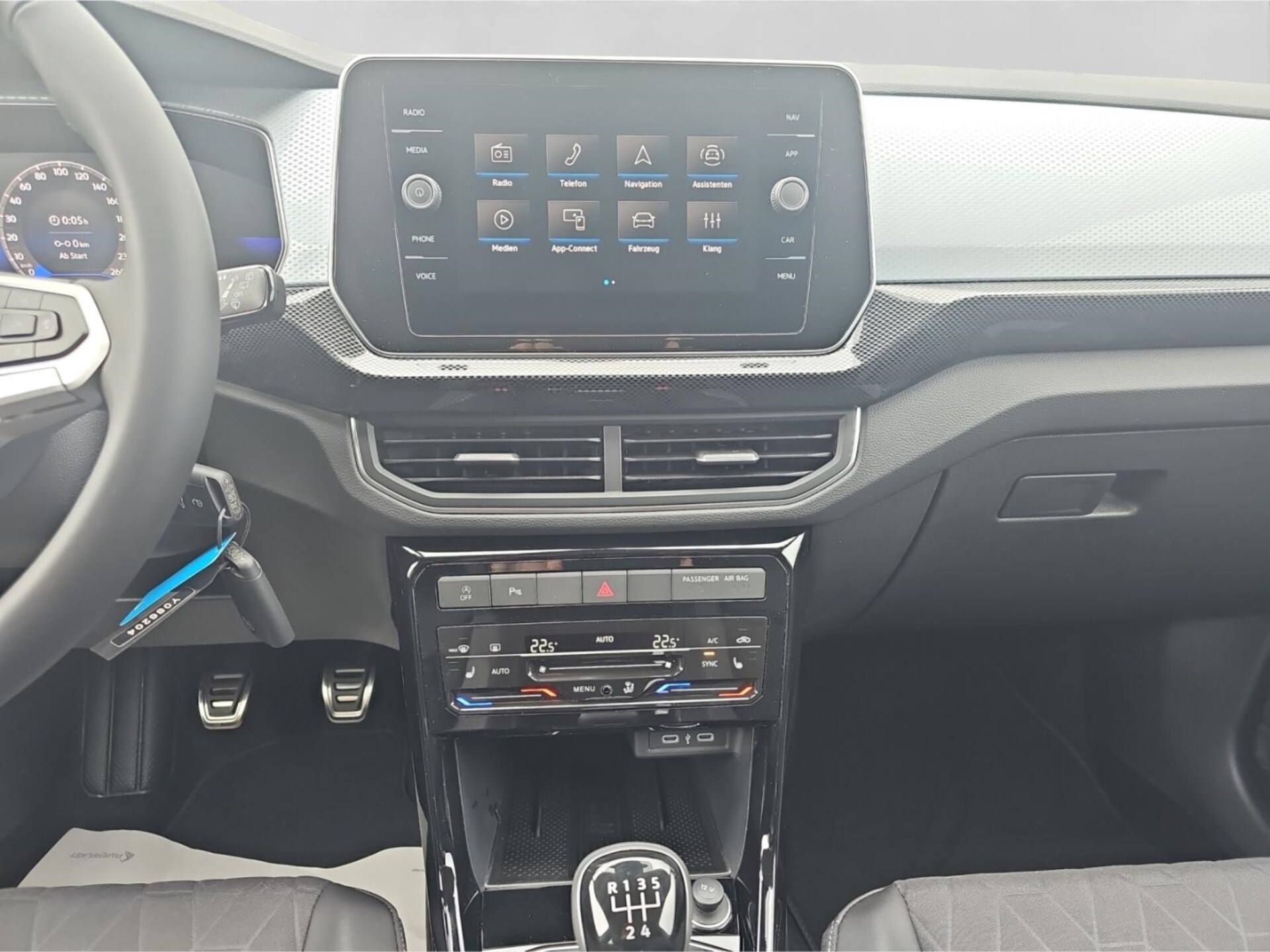 Volkswagen T-Cross Life