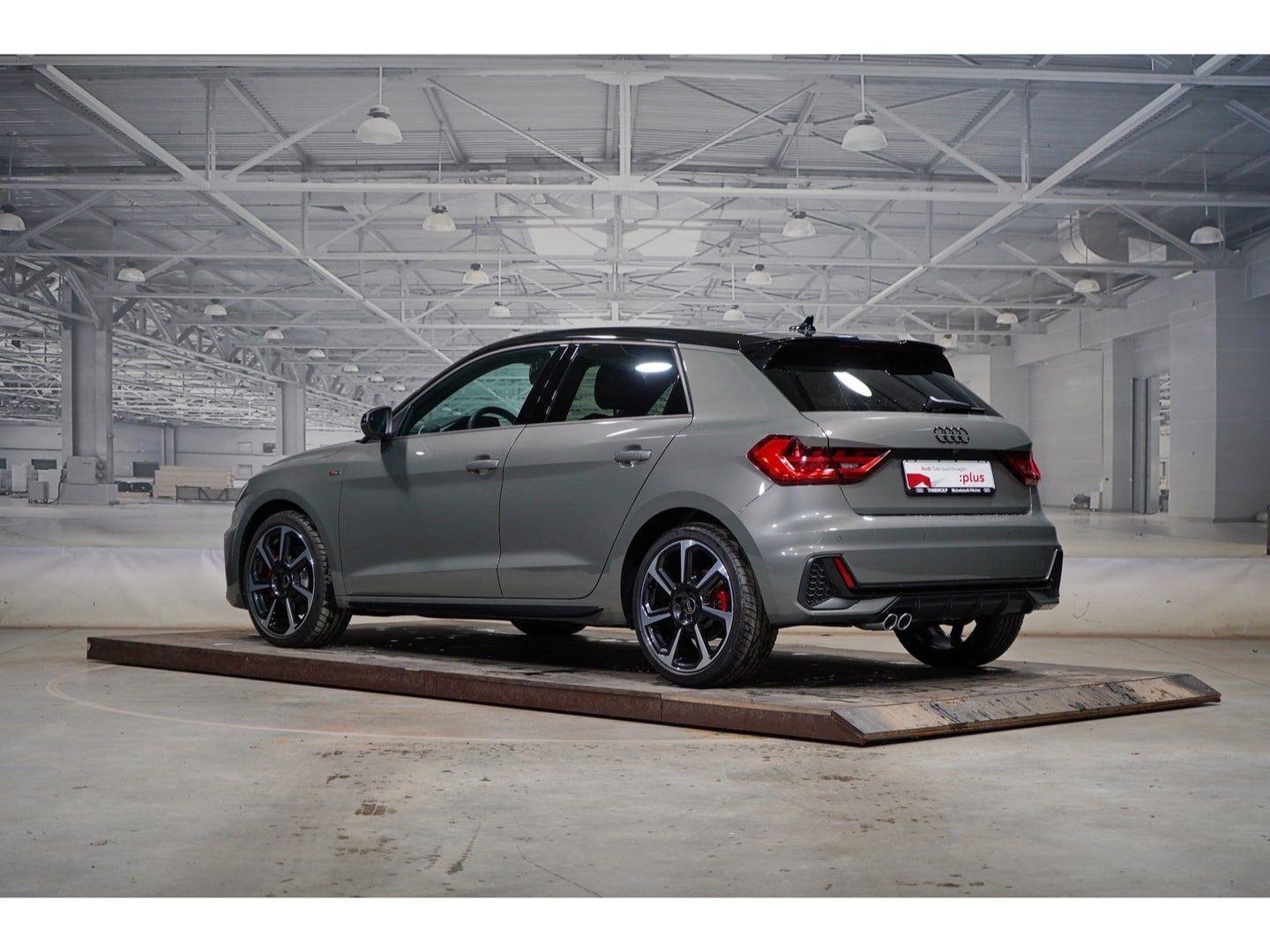 Bild über Audi A1 Sportback S line 40 TFSI S tronic - für weitere Informationen kontaktieren Sie den Audi Partner
