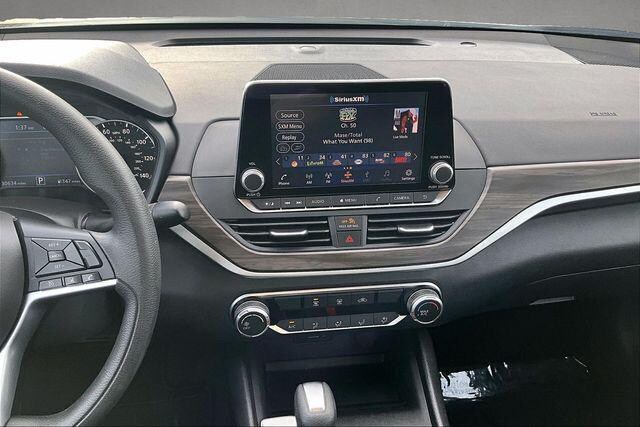 2025 Nissan Altima